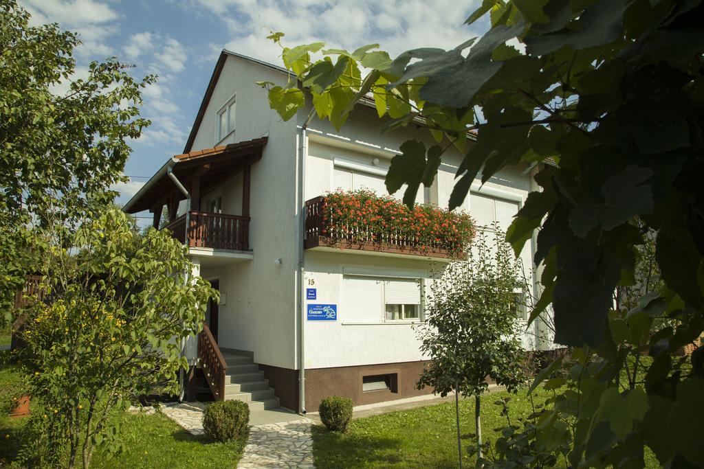 Apartment Garden Slunj Room photo
