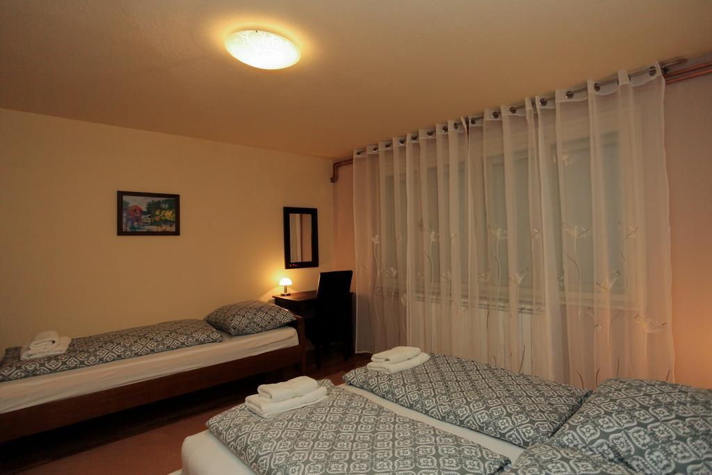 Apartment Garden Slunj Room photo